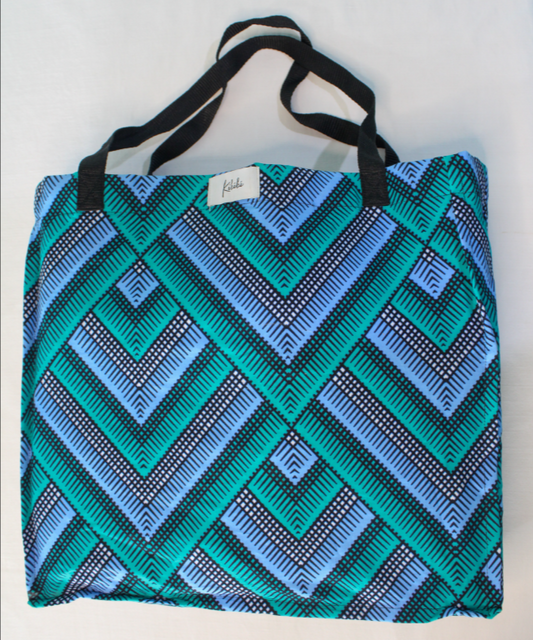 Shopping Bag with Repurposed Plastic Lining