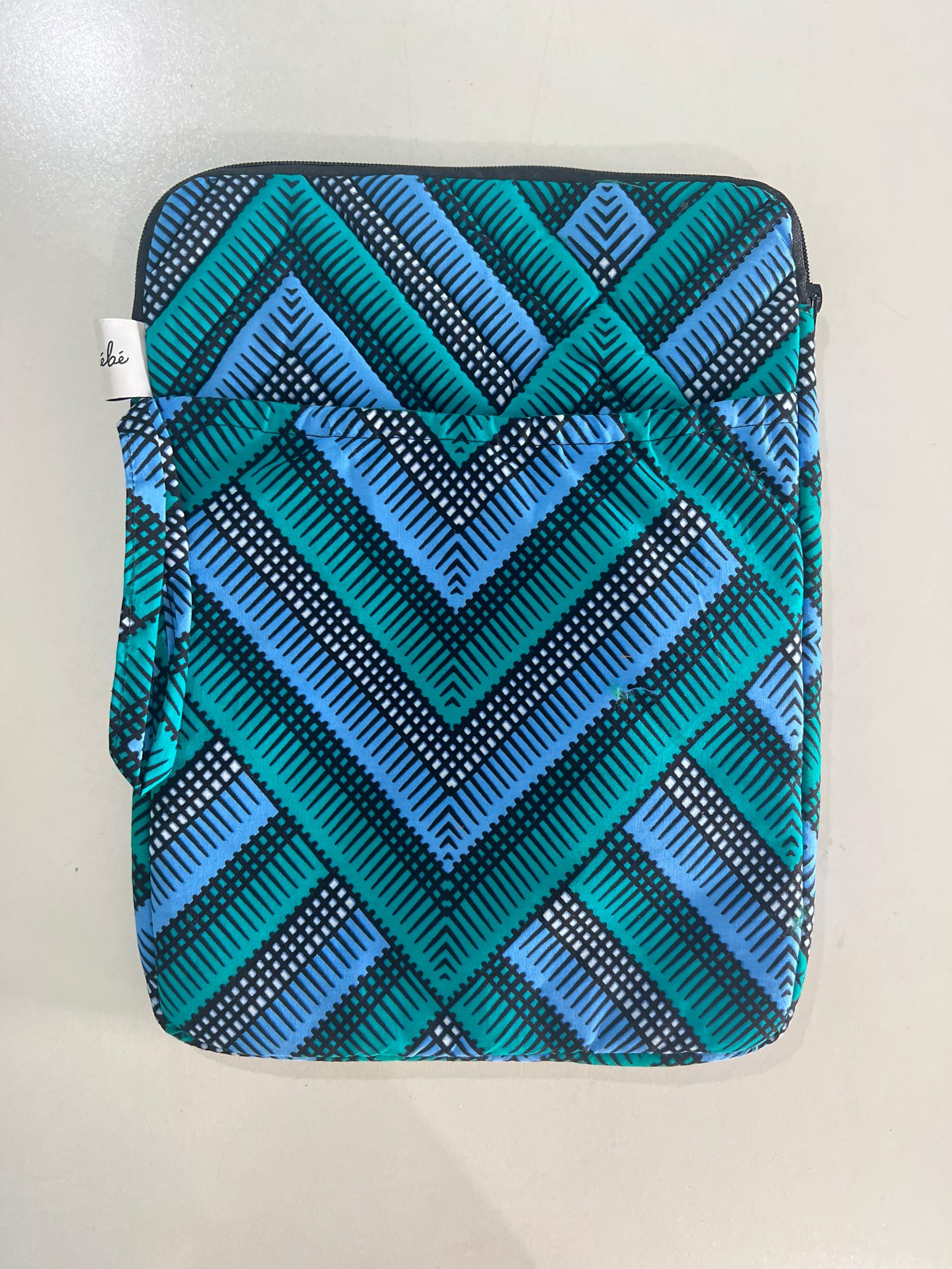 Laptop Sleeve with Pouch